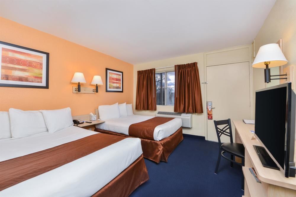 Days By Wyndham Hotel New Philadelphia
